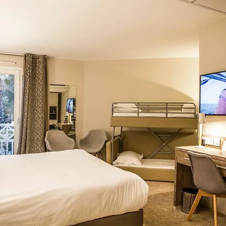 H Hotel
